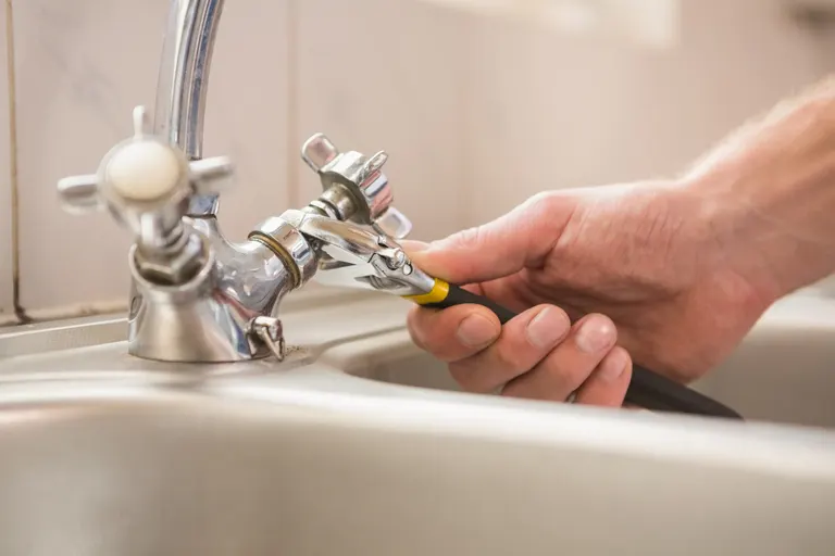 Faucet & Fixture Repair